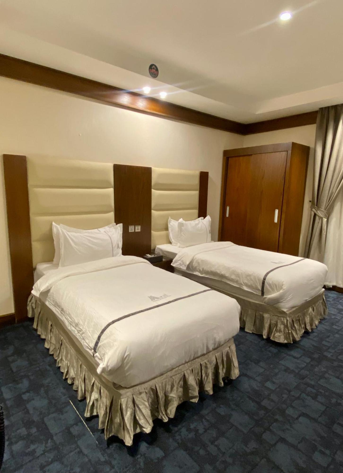 Aral Hotel Apartments Табук Екстер'єр фото